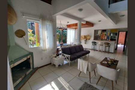13_photo/95273c0f4d.6535478c60386e2b-ATLAS-a841ed5c-c3ac-470d-a029-b6f9269e0eb2.jpg de casa à venda com 3 quartos, 182m² em Lagoa da Conceição, Florianópolis