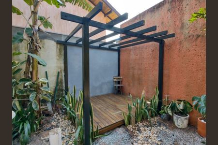 7_photo/95273c0f4d.6535478c60386e2b-ATLAS-ae235e9f-1a5f-49bf-9be8-4d9fd045dcb1.jpg de casa à venda com 3 quartos, 182m² em Lagoa da Conceição, Florianópolis
