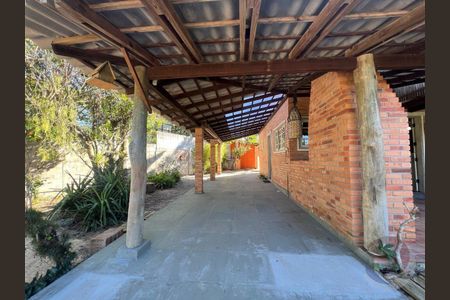 11_photo/95273c11ef.2166fbebe8fc1b24-ATLAS-cab2ecef-5ae4-426e-a8f7-ca4c10315962.jpg de casa à venda com 2 quartos, 100m² em Lagoa da Conceição, Florianópolis