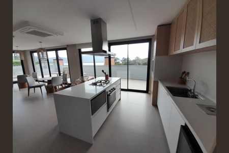 19_photo/95273c1b07.64be1ff69eeafb55-ATLAS-c499e2db-ea0c-4616-8d67-90a5d8f21e76.jpg de apartamento à venda com 1 quarto, 76m² em Lagoa da Conceição, Florianópolis