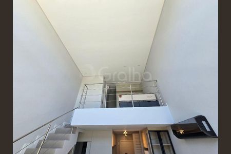 10_photo/95273c1e01.08f0c2f67b60977e-ATLAS-e01d32a5-8a92-4979-a4a5-5a25d6d9f308.jpg de apartamento à venda com 1 quarto, 53m² em Lagoa da Conceição, Florianópolis