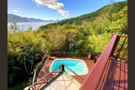 6_photo/95273c2a85.07f29284d16cc936-ATLAS-030ee24c-e488-467d-bb26-e2f301eb7707.jpg de casa à venda com 4 quartos, 347m² em Lagoa da Conceição, Florianópolis