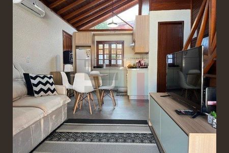 9_photo/95273c7705.e8818d4a5c5dde9d-ATLAS-68863fbb-76d8-4e38-933b-e471a2c4aab8.jpg de casa à venda com 2 quartos, 70m² em Rio Tavares, Florianópolis