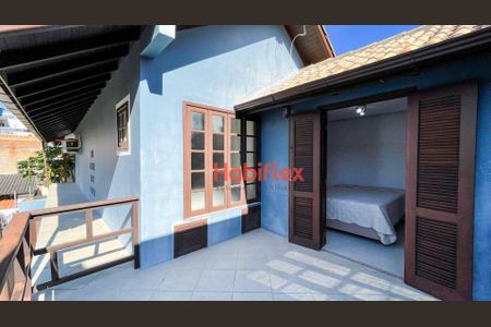 11_photo/95273c776b.ba3e4f1a03d92c8a-ATLAS-0442918d-34bc-4474-8a75-c51caabf0fb7.jpg de casa à venda com 3 quartos, 226m² em Rio Tavares, Florianópolis