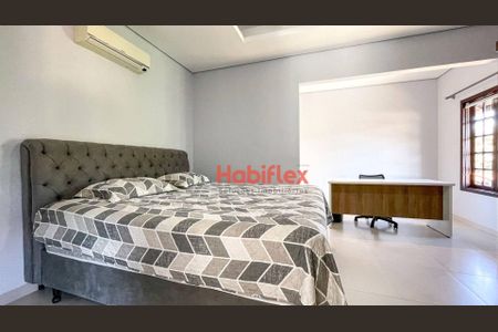 4_photo/95273c776b.ba3e4f1a03d92c8a-ATLAS-116dc032-7ef2-4bac-afdb-404ddb0ec703.jpg de casa à venda com 3 quartos, 226m² em Rio Tavares, Florianópolis