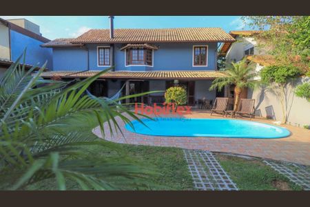 5_photo/95273c776b.ba3e4f1a03d92c8a-ATLAS-d7084901-fd4c-4d2a-a2a1-e351f7b6c049.jpg de casa à venda com 3 quartos, 226m² em Rio Tavares, Florianópolis