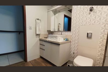 12_photo/95273c7935.70d34e1d457a0501-ATLAS-42d33d89-c36e-4dfd-96a8-00d72f31d8fd.jpg de casa à venda com 4 quartos, 160m² em Rio Tavares, Florianópolis