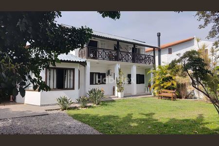 2_photo/95273c7935.70d34e1d457a0501-ATLAS-e0a7ae31-fb96-45b1-9bee-9a912c9230bb.jpg de casa à venda com 4 quartos, 160m² em Rio Tavares, Florianópolis