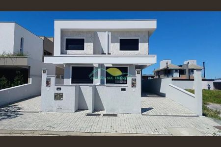 2_photo/95273c794f.0e5883cd31689f99-ATLAS-2df75ee0-93cc-4b7d-b16e-d25e68f6c1e0.jpg de casa à venda com 3 quartos, 162m² em Lagoa Pequena, Florianópolis