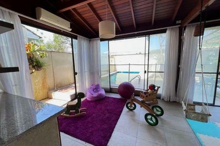 9_photo/95273c7951.4e9950cabb3fef44-ATLAS-58a8db11-690e-4870-a89b-6c8463841228.jpg de casa à venda com 5 quartos, 140m² em Lagoa Pequena, Florianópolis