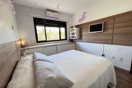 14_photo/95273c7951.4e9950cabb3fef44-ATLAS-5e063a1b-d6dd-4ca6-9e53-784b8dc618e6.jpg de casa à venda com 5 quartos, 140m² em Lagoa Pequena, Florianópolis