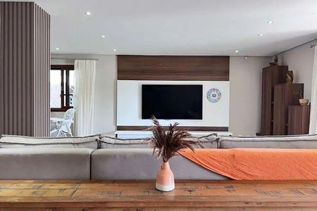 6_photo/95273c7951.4e9950cabb3fef44-ATLAS-a41310d0-536e-4b67-8d27-e176eb868e1a.jpg de casa à venda com 5 quartos, 140m² em Lagoa Pequena, Florianópolis