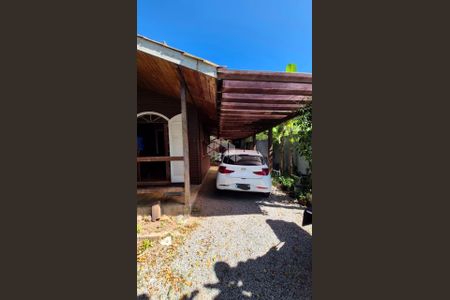 3_photo/95273e50c5.15f4a19d538e62fb-ATLAS-cc7fa692-2ab1-4c91-a699-8bbbe3c7f548.jpg de casa à venda com 5 quartos, 140m² em Barra da Lagoa, Florianópolis