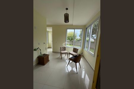 8_photo/95273e513d.28f6ec5d72603be5-ATLAS-eea76ce8-260c-41a7-b9c1-cc1552ba184b.jpg de casa à venda com 3 quartos, 137m² em Barra da Lagoa, Florianópolis