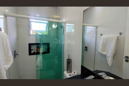 48_photo/95273e5979.5dc92922f5f40c7d-ATLAS-2ab824ef-1d93-45ff-bee5-53bdca4d532b.jpg de casa à venda com 4 quartos, 245m² em Barra da Lagoa, Florianópolis