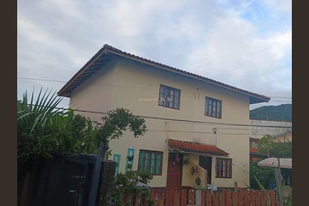 4_photo/95273e5ddb.b63fb19834d8465e-ATLAS-0c8e1ae8-8f00-435c-bc22-887cd0e46f19.jpg de casa à venda com 2 quartos, 130m² em Barra da Lagoa, Florianópolis