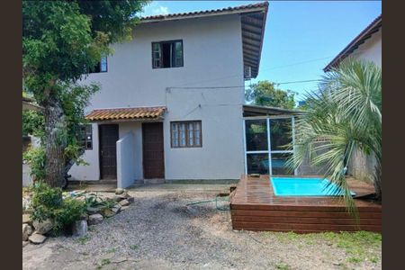 10_photo/95273e5ddb.b63fb19834d8465e-ATLAS-770b17b3-3e78-4002-9da4-8b6bd488cfd6.jpg de casa à venda com 2 quartos, 200m² em Barra da Lagoa, Florianópolis
