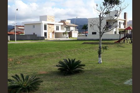 9_photo/95273e6177.f861ecc718bdcbd7-ATLAS-b4e34c38-3654-42d2-9f9b-d0af2dde6eba.jpg de casa à venda com 3 quartos, 360m² em Barra da Lagoa, Florianópolis