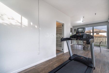 11_photo/95273e63d1.07ea2474e20ead1e-ATLAS-e64944ba-bf63-4090-b7db-0c68ad3c4cf5.jpg de casa à venda com 3 quartos, 137m² em Barra da Lagoa, Florianópolis