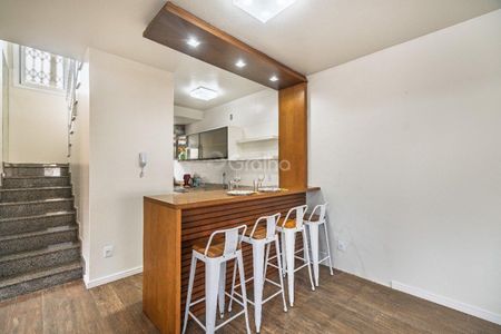 8_photo/95273e63d1.07ea2474e20ead1e-ATLAS-fabd1cc5-771d-4f23-bcb2-bb21cee16e4f.jpg de casa à venda com 3 quartos, 137m² em Barra da Lagoa, Florianópolis