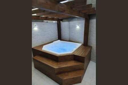 7_photo/95273e63d1.16f546bf63acce0e-ATLAS-6443d3ab-da71-40d2-b348-4ba333a089b7.jpg de casa à venda com 3 quartos, 126m² em Barra da Lagoa, Florianópolis