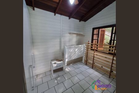 18_photo/95273e80eb.9612d26e9df26329-ATLAS-a12da4d2-61eb-4c85-80a9-07fb36d4b8b6.jpg de casa para alugar com 2 quartos, 50m² em Praia Mole, Florianópolis