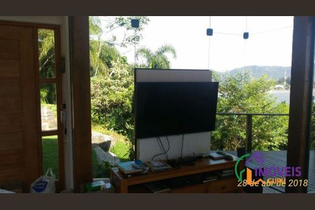 5_photo/95273e80f7.8a89dcb0f3fd7f25-ATLAS-2d982f71-519d-4cc5-8d18-9f6998459944.jpg de casa para alugar com 5 quartos, 1000m² em Lagoa da Conceição, Florianópolis