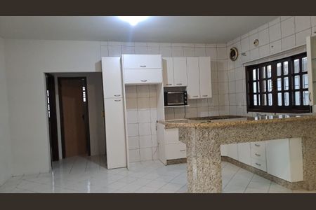 3_photo/95273e81e1.95288958708ea3cd-ATLAS-33ef821f-8db9-407f-bc38-82f15f8c0577.jpg de casa para alugar com 2 quartos, 103m² em Lagoa da Conceição, Florianópolis