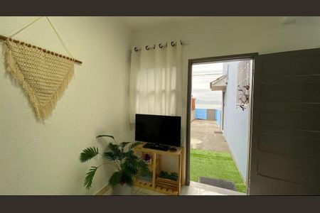 4_photo/95273ea29b.2899b17cdfb92887-ATLAS-1d935a25-c2e6-4d45-bb39-a6ea3b5c80d9.jpg de casa para alugar com 1 quarto, 45m² em Lagoa da Conceição, Florianópolis