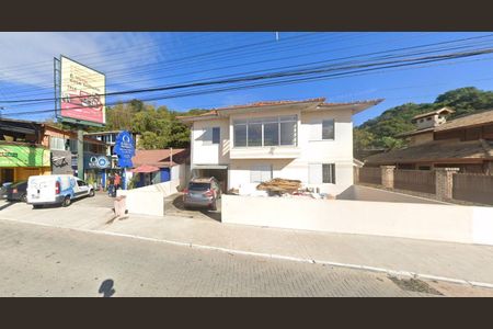 4_photo/95273ea29b.6c41d5510dcf68ec-ATLAS-228fc82c-2829-4547-8f89-0c9e55df0f2c.jpg de casa à venda com 6 quartos, 330m² em Lagoa da Conceição, Florianópolis