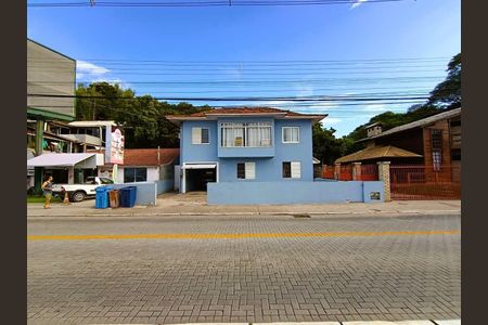 2_photo/95273ea29b.6c41d5510dcf68ec-ATLAS-77677091-0468-4099-9c86-bcfb5e1d3408.jpg de casa para alugar com 6 quartos, 330m² em Lagoa da Conceição, Florianópolis