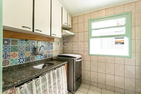 6_photo/95273ea339.4b1992a7ab35c141-ATLAS-82cf110f-e539-45a5-a326-8a62e425e510.jpg de casa para alugar com 6 quartos, 242m² em Lagoa da Conceição, Florianópolis