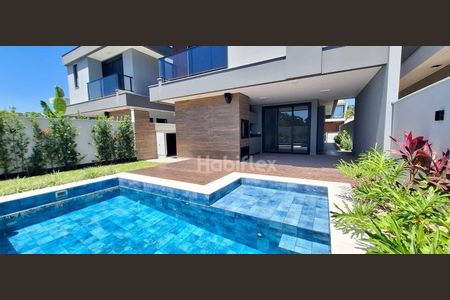 1_photo/95273eb0d1.98211145c08a4e65-ATLAS-b4ce263f-0ed7-41ff-ade0-1007cd0f968e.jpg de casa à venda com 3 quartos, 236m² em Lagoa da Conceição, Florianópolis