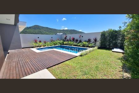 10_photo/95273eb0d1.98211145c08a4e65-ATLAS-fd7a1831-2bcd-443c-9e2b-9d2404c6db89.jpg de casa à venda com 3 quartos, 236m² em Lagoa da Conceição, Florianópolis