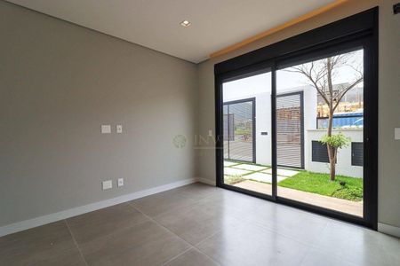 7_photo/95273eb121.dda3a78fb47de289-ATLAS-5ee3d181-bcdf-44c6-ad48-2e9bdf2efff3.jpg de casa à venda com 3 quartos, 237m² em Lagoa da Conceição, Florianópolis