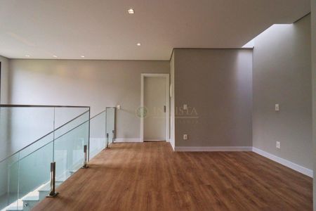 4_photo/95273eb121.dda3a78fb47de289-ATLAS-e4f493de-dfb7-4023-a9be-4ab1b4b70ff5.jpg de casa à venda com 3 quartos, 237m² em Lagoa da Conceição, Florianópolis