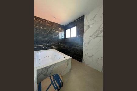 21_photo/95273eb15d.491a58713d1e5de3-ATLAS-9daca02e-aed6-4e34-bea4-3d5fdd15c6c4.jpg de casa à venda com 3 quartos, 192m² em Lagoa da Conceição, Florianópolis