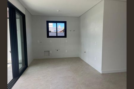 6_photo/95273eb15d.491a58713d1e5de3-ATLAS-c882111d-67ea-46d2-bcfc-818ca80f62b5.jpg de casa à venda com 3 quartos, 192m² em Lagoa da Conceição, Florianópolis