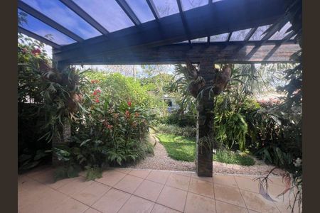 48_photo/95273eb2d3.dfdf3a77207432af-ATLAS-11051547-de1d-4c9a-bf80-c0ab1333cbfd.jpg de casa à venda com 4 quartos, 186m² em Lagoa da Conceição, Florianópolis