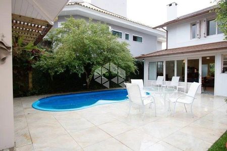 7_photo/95273eb2d7.de7f1e39899531ac-ATLAS-2a4e6bad-a629-454e-a2d1-bc3be3c6320e.jpg de casa à venda com 4 quartos, 230m² em Lagoa da Conceição, Florianópolis