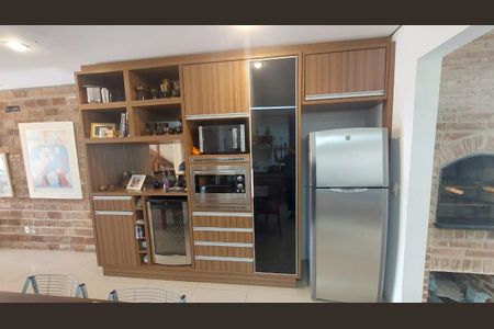 6_photo/95273eb3c7.1ec89c7cbdfc8b9a-ATLAS-2be3c986-0e3f-43da-b127-0d97b979f778.jpg de casa à venda com 2 quartos, 140m² em Lagoa da Conceição, Florianópolis