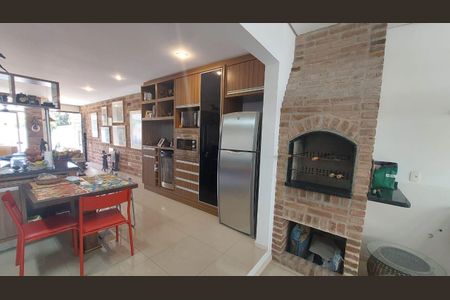 9_photo/95273eb3c7.1ec89c7cbdfc8b9a-ATLAS-5ae32fae-22ab-437d-aa85-59ce1902063e.jpg de casa à venda com 2 quartos, 140m² em Lagoa da Conceição, Florianópolis