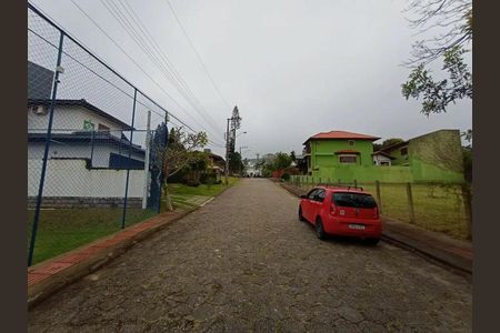 8_photo/95273eb3fd.4b1992a7ab35c141-ATLAS-a609751a-4e91-4a6d-b849-2be87b164528.jpg de casa à venda com 3 quartos, 180m² em Lagoa da Conceição, Florianópolis