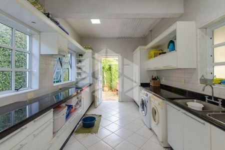 31_photo/95273eb417.81c488c884db3593-ATLAS-e8a5dd9c-11ce-40f5-9339-5ee9945a332c.jpg de casa para alugar com 5 quartos, 660m² em Lagoa da Conceição, Florianópolis