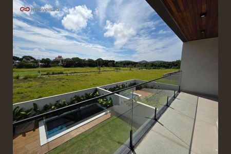 3_photo/95273eb46b.2f15d505e37c7ac5-ATLAS-30f58f27-272d-4831-a8b9-e4ac059bd919.jpg de casa à venda com 3 quartos, 250m² em Lagoa da Conceição, Florianópolis