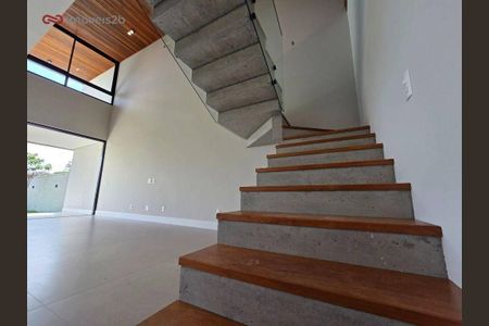 7_photo/95273eb46b.2f15d505e37c7ac5-ATLAS-4f3b2609-c751-4e38-b275-0a7e25f4cb16.jpg de casa à venda com 3 quartos, 250m² em Lagoa da Conceição, Florianópolis