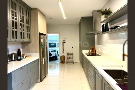 3_photo/95273eb4bd.760d7ecec936a2b8-ATLAS-2b5fed08-71dd-4bf2-9ee6-3ab1d91a2f1d.jpg de casa à venda com 4 quartos, 550m² em Lagoa da Conceição, Florianópolis