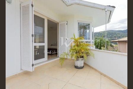 12_photo/95273eb4c9.ad6cb26ada8414aa-ATLAS-aaf62ad6-7b81-4e3e-a1f5-1693dfa56938.jpg de casa à venda com 4 quartos, 343m² em Lagoa da Conceição, Florianópolis