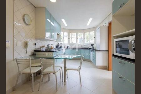11_photo/95273eb4c9.ad6cb26ada8414aa-ATLAS-f0eda273-cd33-4ec3-87ad-103e2aec2cd3.jpg de casa à venda com 4 quartos, 343m² em Lagoa da Conceição, Florianópolis