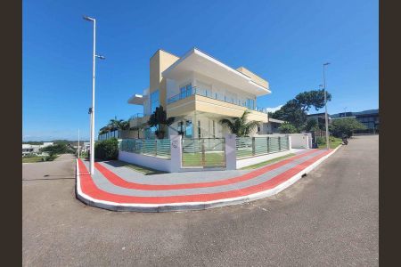 4_photo/95273eb68f.01e58fe0f594459a-ATLAS-6df5c8d4-74b8-4e94-93a8-fb5ef91ad25f.jpg de casa para alugar com 4 quartos, 400m² em Lagoa da Conceição, Florianópolis